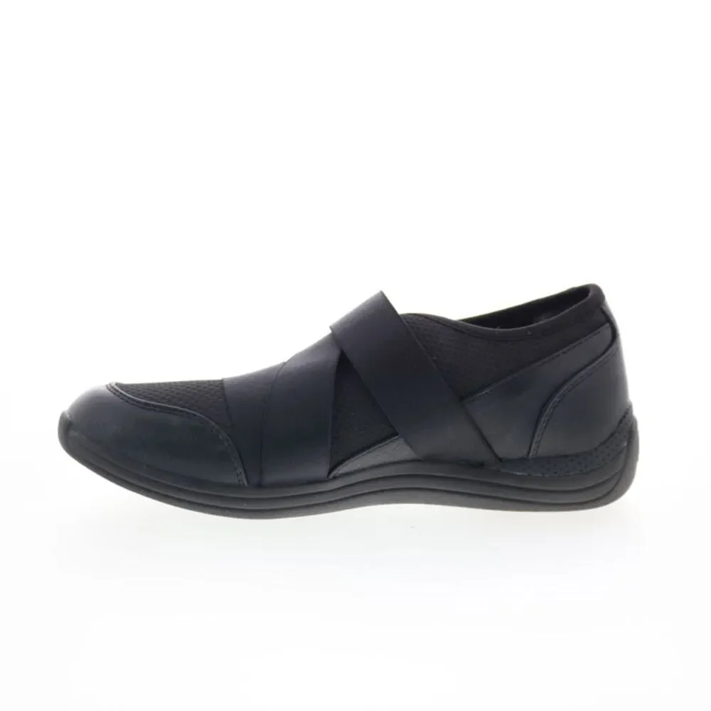 DREW Black Slip-On Comfortable Sneakers